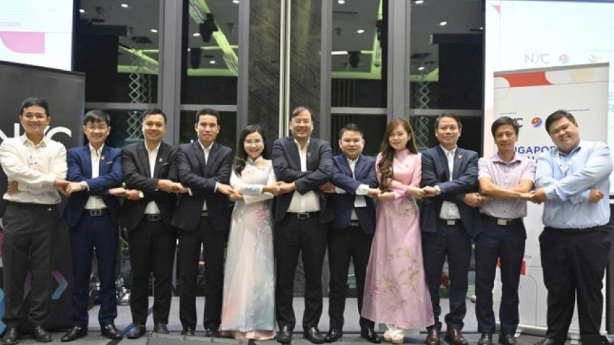 30 Vietnamese and Singaporean youth leaders start exchange programme